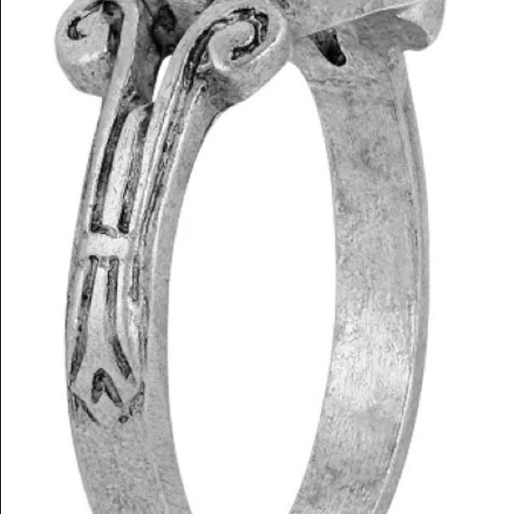 Pewter Carnelian Cameo Oval Ring size 7 - Picture 2 of 2